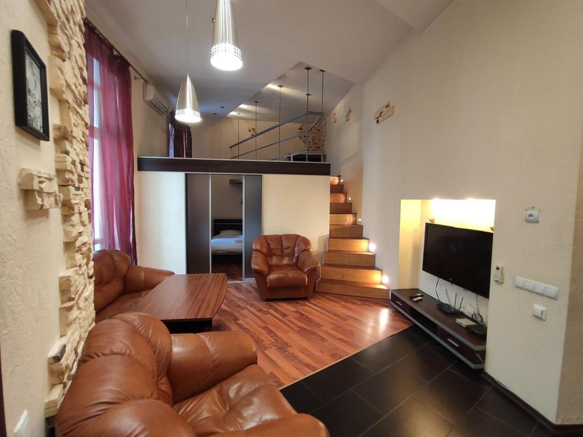 Comfortable Apartment On Mikhaylovskiy Lane Kyiv Exterior foto