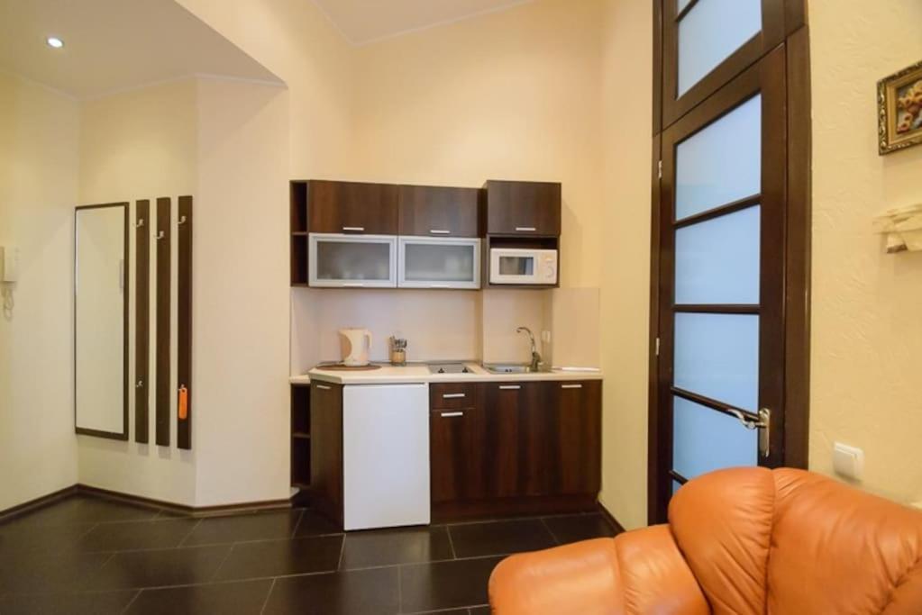 Comfortable Apartment On Mikhaylovskiy Lane Kyiv Exterior foto
