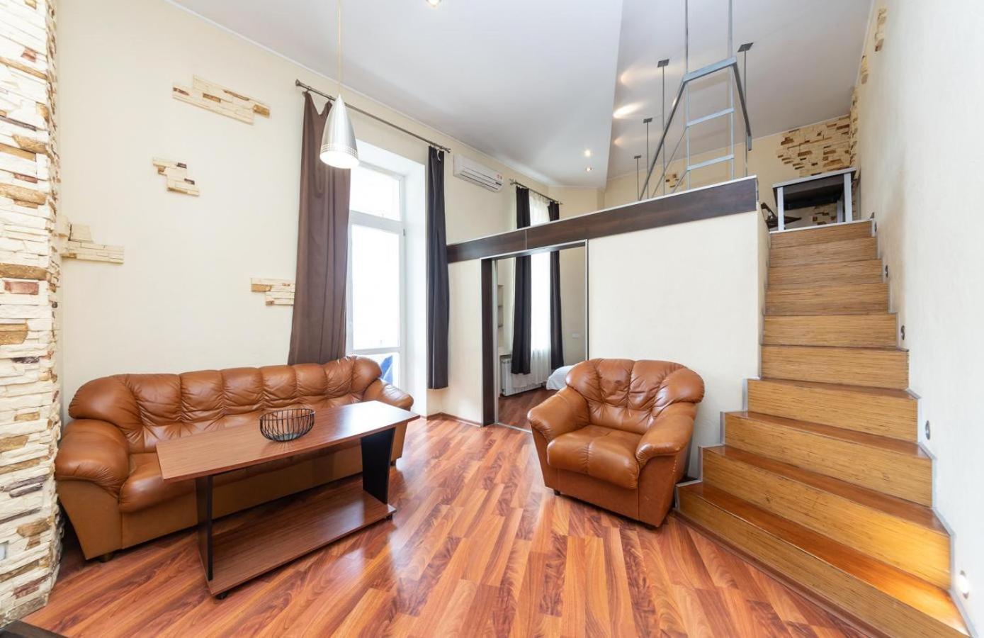 Comfortable Apartment On Mikhaylovskiy Lane Kyiv Exterior foto
