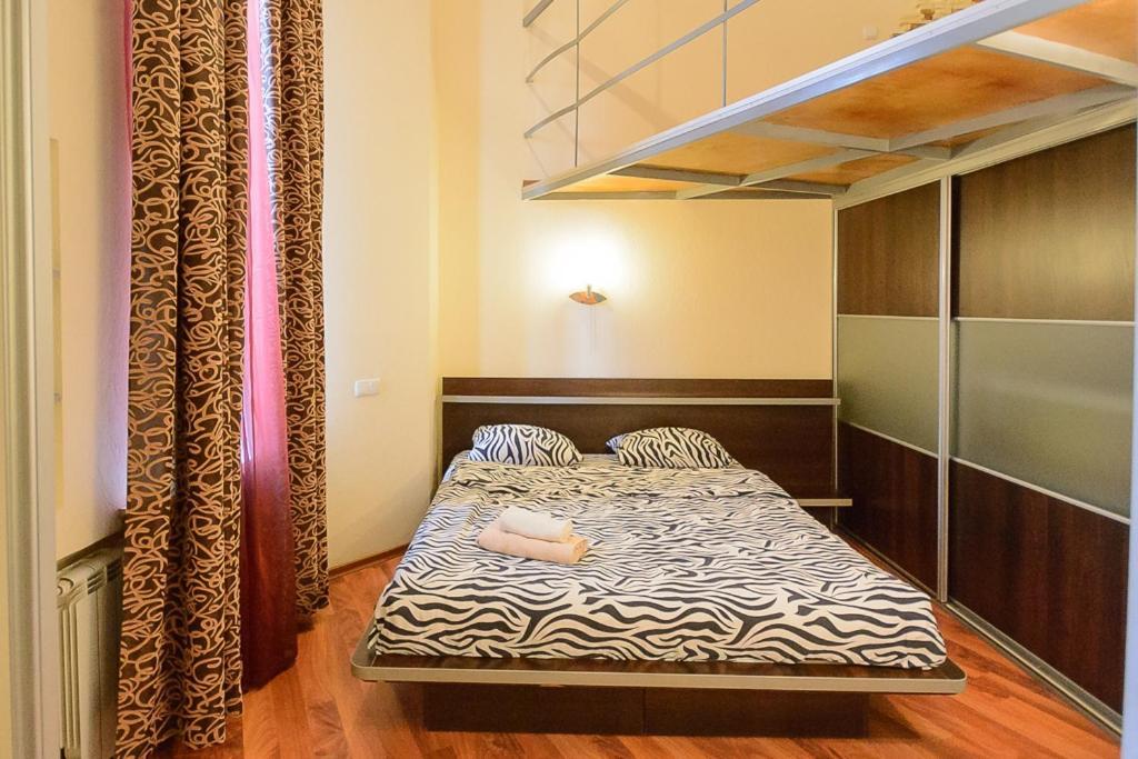Comfortable Apartment On Mikhaylovskiy Lane Kyiv Exterior foto